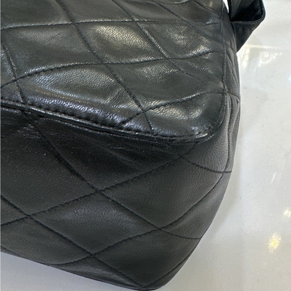 Chanel CC turn lock quilted shoulder bag - Picture 16 of 17